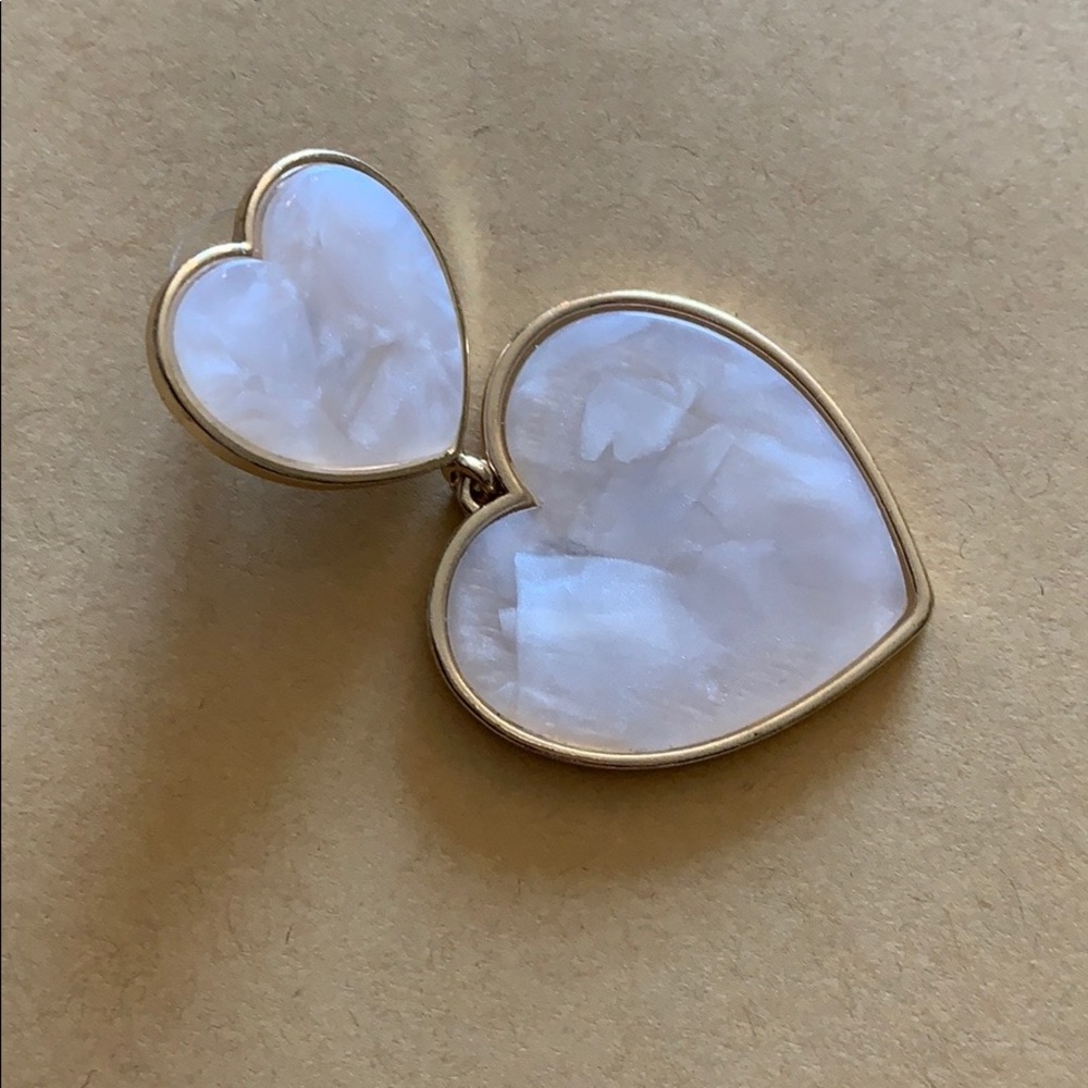 Light pink heart earrings - Picture 3 of 5